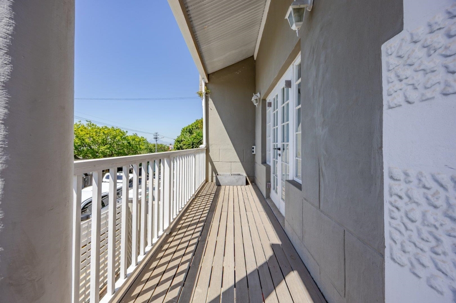 3 Bedroom Property for Sale in Woodstock Western Cape